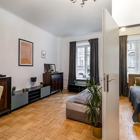 Close-ga - Old Town - Comfortable 4 Bedrooms - Freta